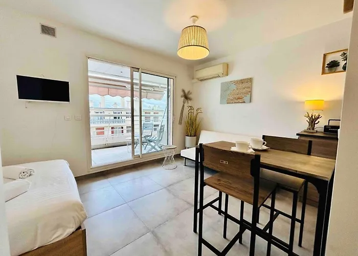 D'este - 2 People - Pool - 2 Min To Antibes