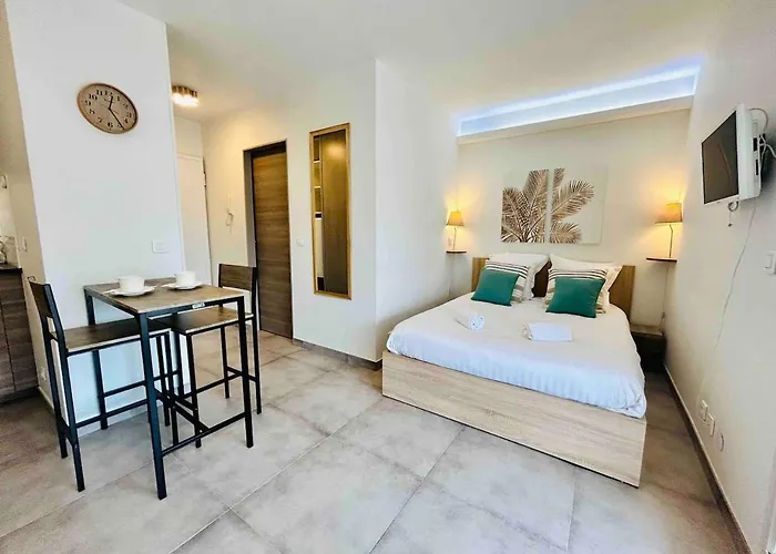 D'este - 2 People - Pool - 2 Min To Apartmán